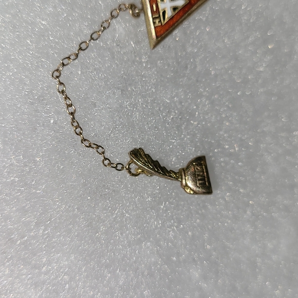 Vintage YMCA HI-Y Boy's Club Lapel Pledge Pin with Cross, Inkwell & Feather Pen - Picture 4 of 9
